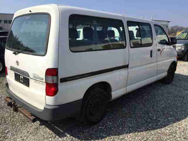 Toyota HiAce TD* 9 Sitzer * LANG * Kein Rost