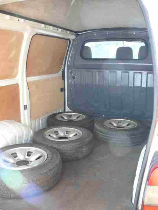 Toyota Hiace Kasten 4x4 Allrad Hochdach Klima AHK