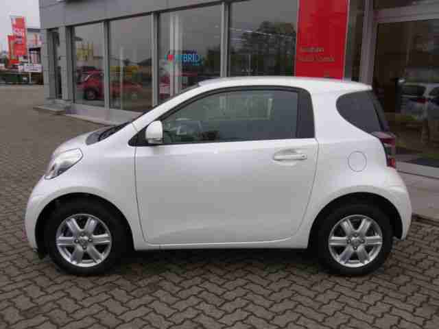 Toyota IQ 1.0