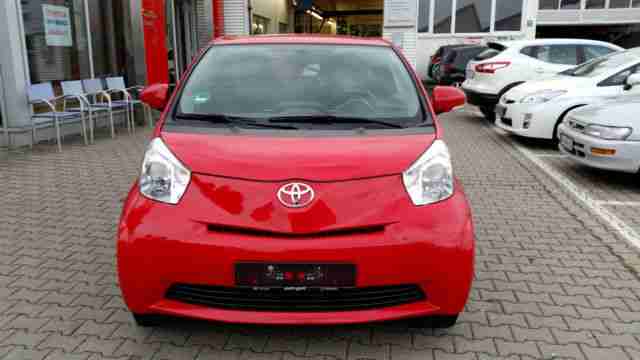 Toyota IQ 1.0