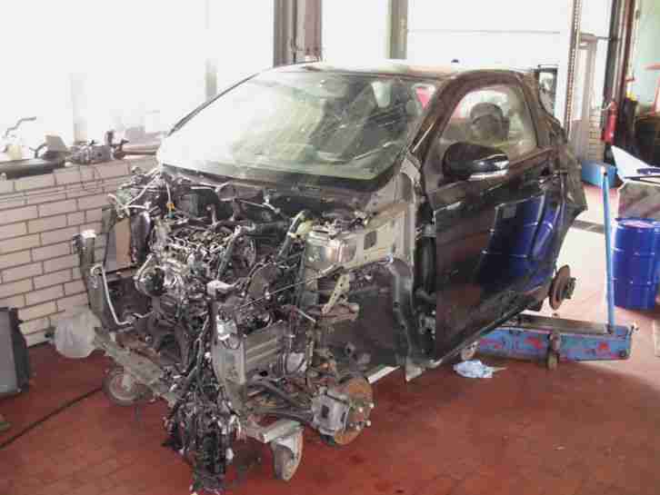 Toyota IQ Diesel Unfallschaden zum Ausschlachten