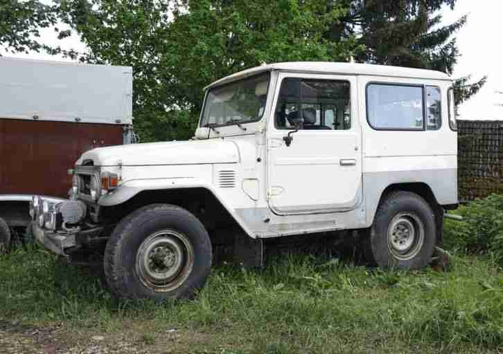 Toyota Land Cruiser BJ40 Geländewagen, Oldtimer