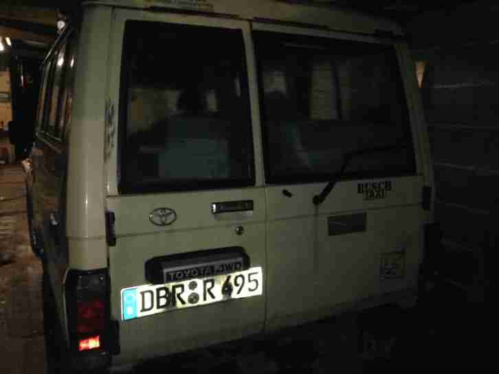 Toyota Landcruiser HZJ 78