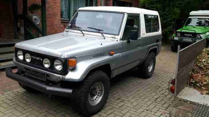 Toyota Landcruiser J7 Bj 1987 sehr guter Zustand