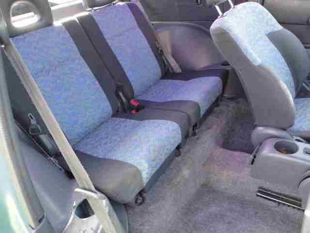 Toyota RAV 4 Geländewagen - Standheizung - Klimaanlage