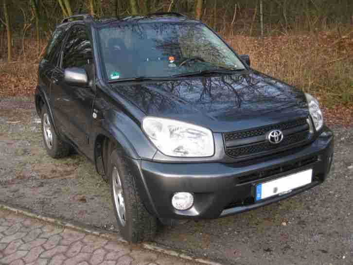 RAV 4 ( XA2 ) SUV 2.0 110KW Bj 2005 4x4