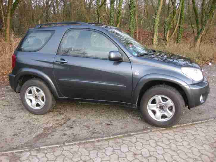 Toyota RAV 4 ( XA2 ) SUV 2.0 110KW Bj 2005 4x4 Allradantrieb 3-Türer