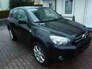 Toyota RAV4 2, 2 D CAT Diesel 4x4 Leder Euro 4