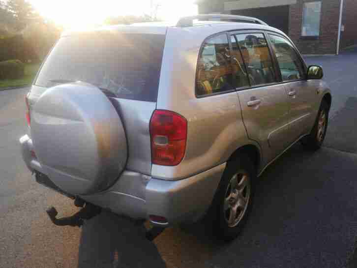 Toyota Rav 4 RAV4 Diesel Klima Bj 2002 Grüne Plakette DPF AHK TÜV 5 2019