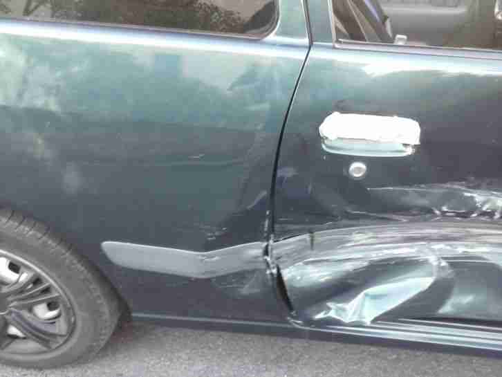 Toyota Starlet 1,3L 12/1997 mit TÜV bis 12/2014 Unfall