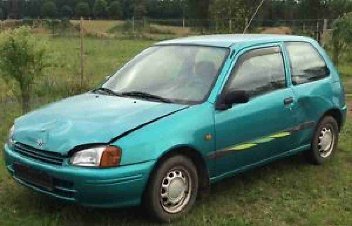 Toyota Starlet im Topzustand, nur mit Unfallschaden