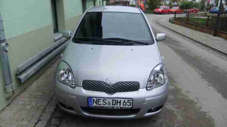Toyota Yaris 1.0 / 57800 km / Klimaanlage / Tüv neu 1.Hand
