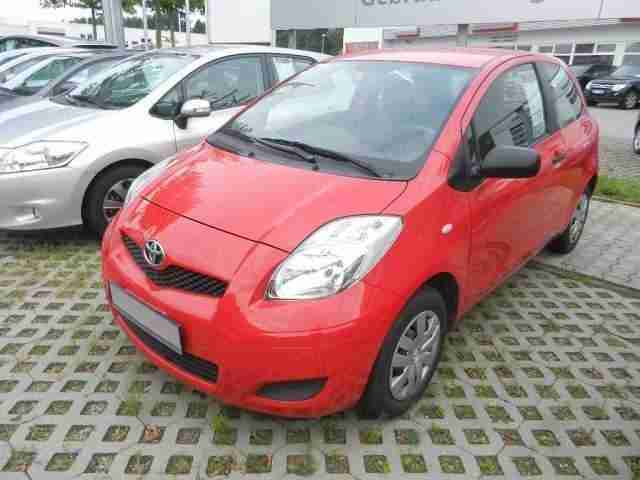 Toyota Yaris 1.0 CD Radio AHK