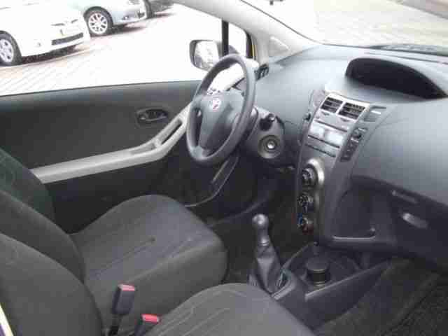 Toyota Yaris 1.0