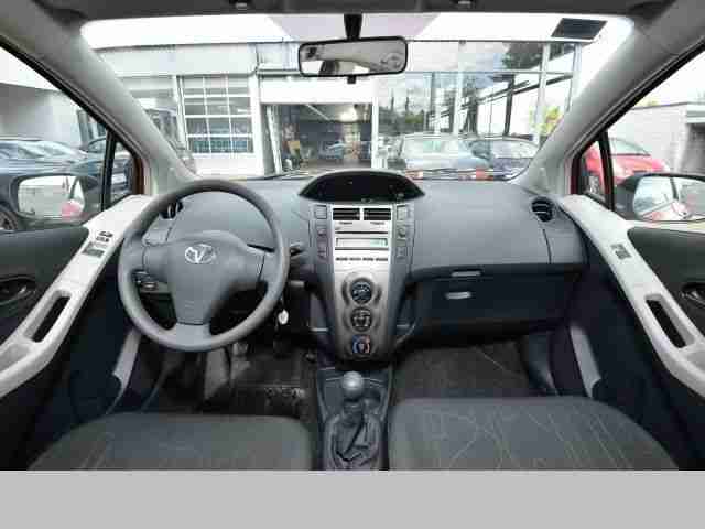 Toyota Yaris 1.0 VVT-I ***1.Hand***