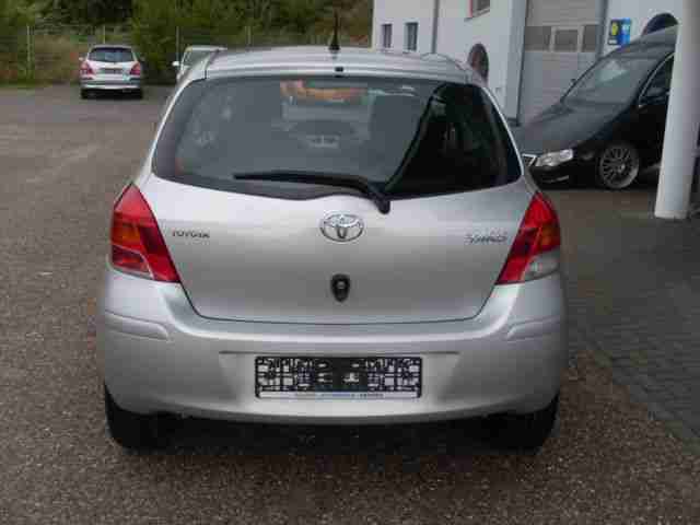 Toyota Yaris 1.0 VVT-i 1.Hand!! Scheckheft!!