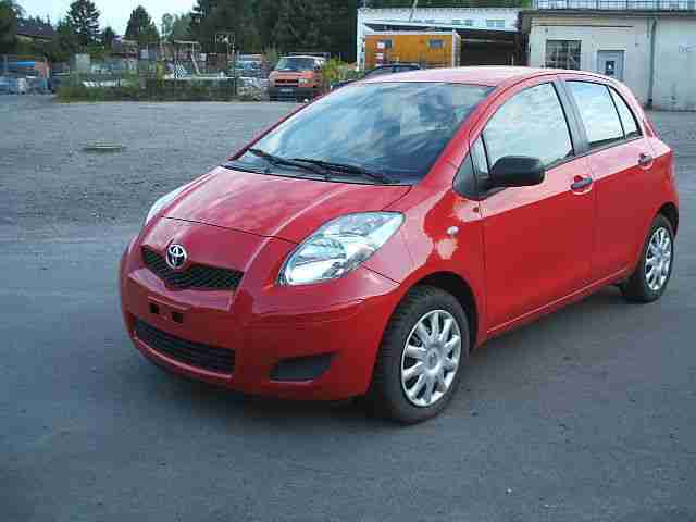 Yaris 1.0 VVT i