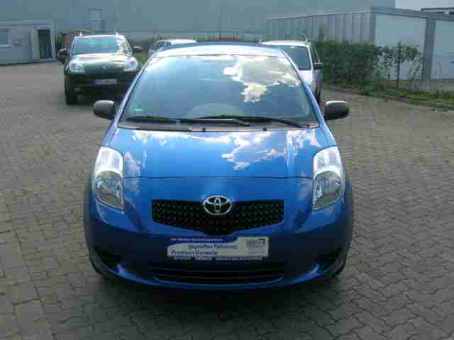 Toyota Yaris 1.0 VVT-i Cool