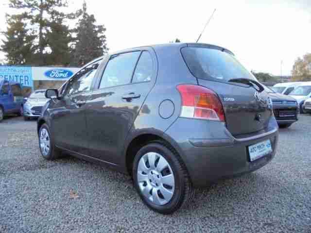 Toyota Yaris 1.0 VVT-i Cool