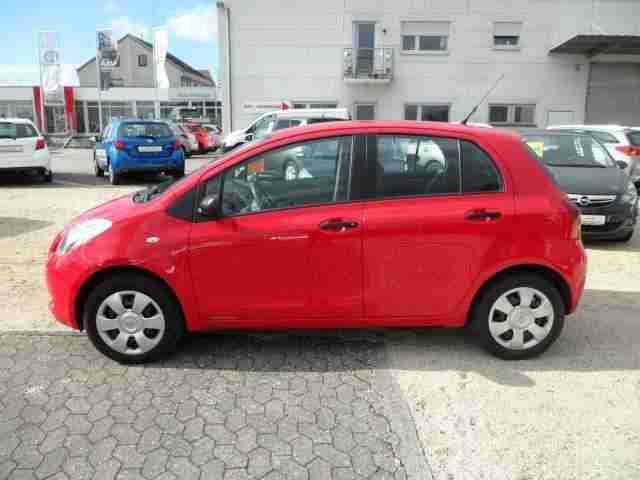Toyota Yaris 1.0 VVT i Cool