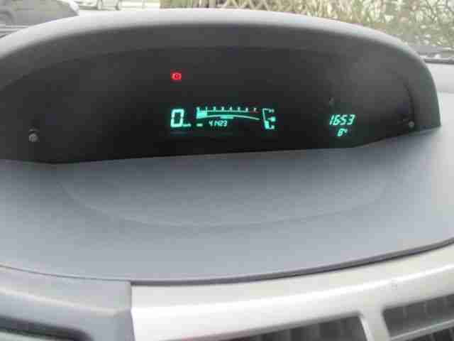 Toyota Yaris 1.0 VVT-i Cool
