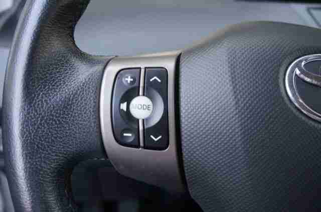 Toyota Yaris 1.0 VVT-i Cool AC AUX
