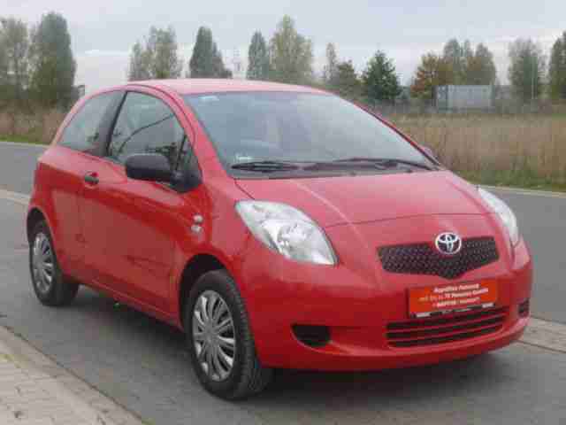 Toyota Yaris 1.0 VVT-i Cool / Euro 4 / 1.Hand / Klima