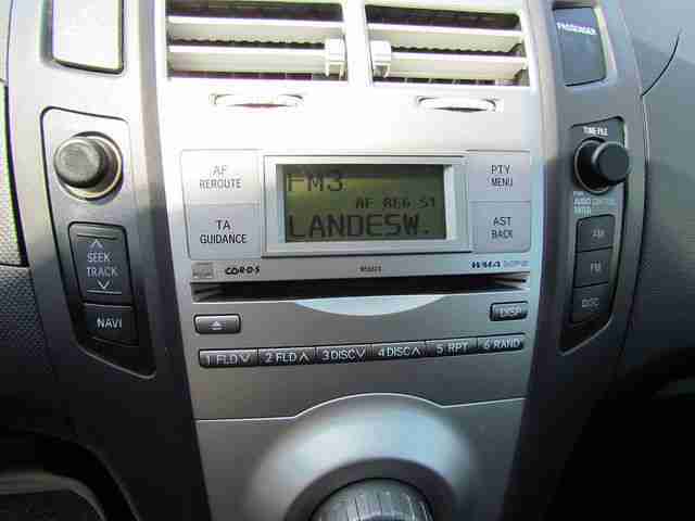 Toyota Yaris 1.0 VVT-i Cool KLIMA