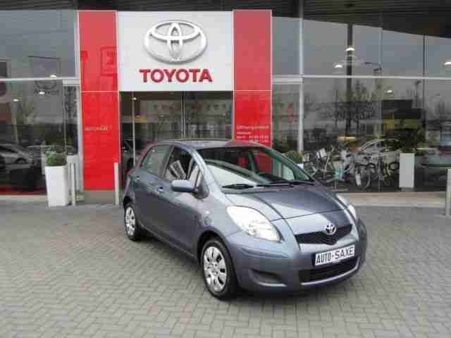 Yaris 1.0 VVT i Cool MP3 Klima Servo