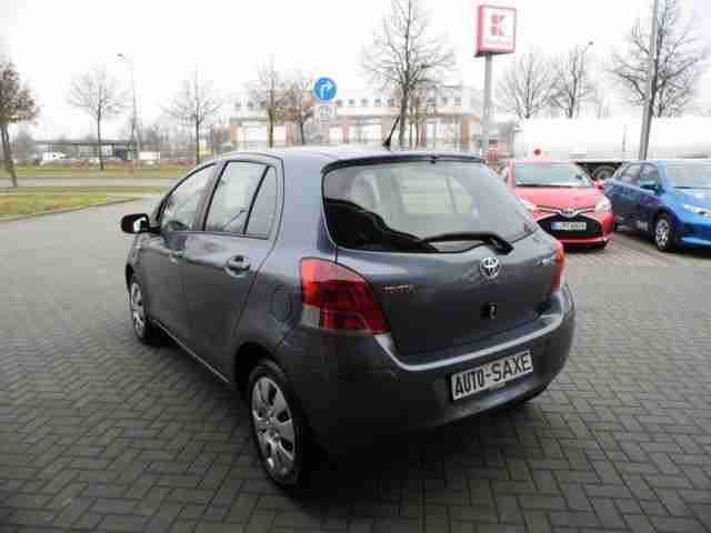 Toyota Yaris 1.0 VVT-i Cool*MP3*Klima*Servo*