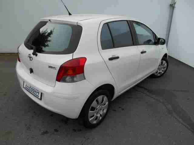 Toyota Yaris 1.0 VVT-i Cool / Mp3-Radio / ESP / Winterr