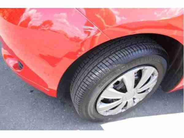 Toyota Yaris 1.0 VVT-i Cool aus 1.Hand / Scheckheft