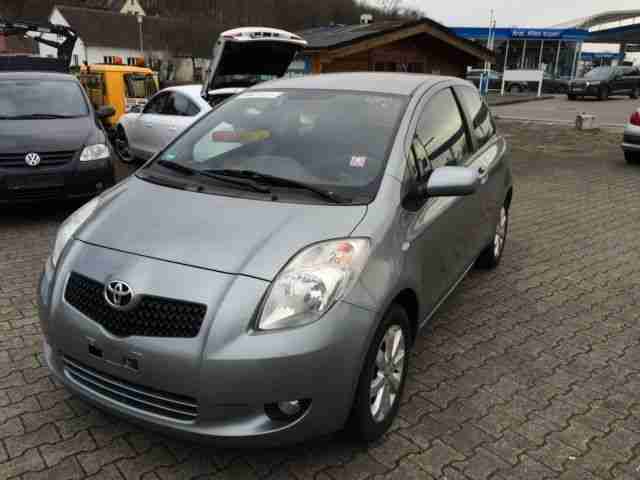 Toyota Yaris 1.0 VVT-i Euro 4 TÜV neu