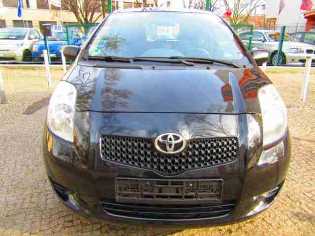 Toyota Yaris 1.0 VVT-i Luna, 1, Hand, lückenlos Scheck.