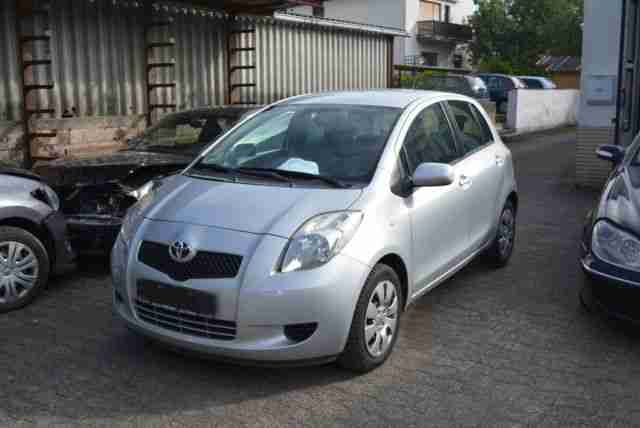 Yaris 1.0 VVT i Sol