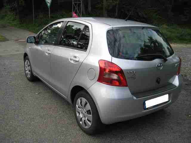 Toyota Yaris 1.0 VVT-i Sol--KLIMA--5 TÜRIG--EURO 4--