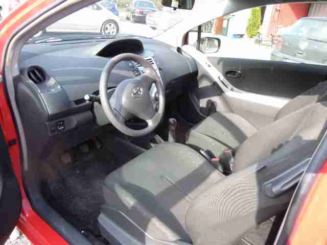 Toyota Yaris 1.0