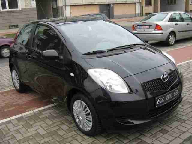 Toyota Yaris 1.3 - Klima - Servo - ZV - Top!!