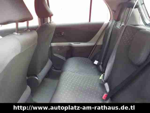 Toyota Yaris 1.3 VVT-i 1.Hand