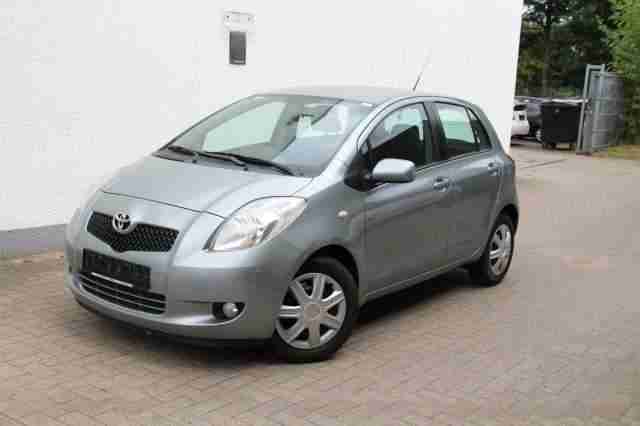 Toyota Yaris 1.3 VVT-i 5-Tür Klima Aktion
