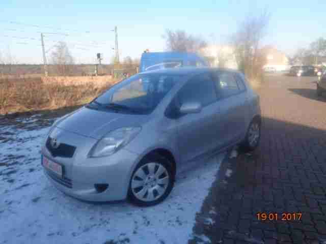 Yaris 1.3 VVT i , Aus1Hand.Automatik