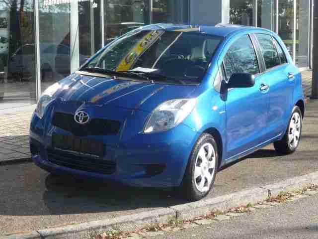 Toyota Yaris 1.3 VVT-i Cool