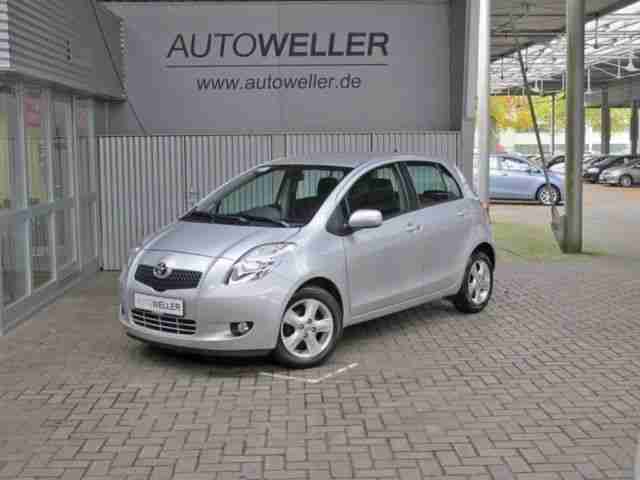 Toyota Yaris 1.3 VVT i Executive