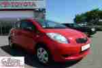 Yaris 1.3 VVT i Luna 1. Hand Scheckheft