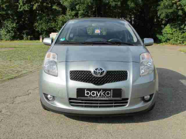 Toyota Yaris 1.3 VVT-i Multi Mode Exec. Keyless Go, PDC