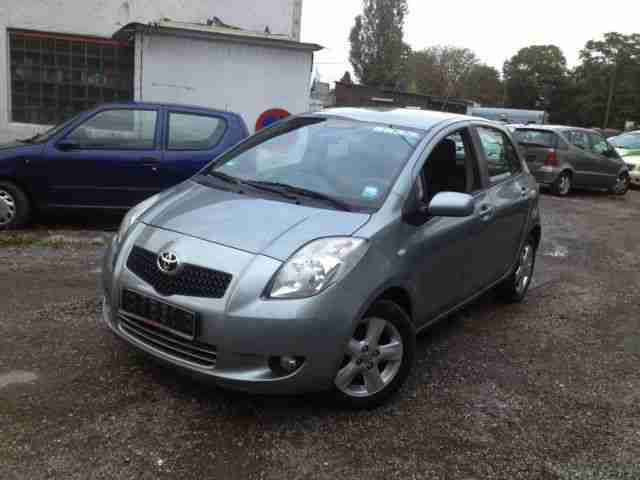 Yaris 1.3 VVT i Multi Mode Executive