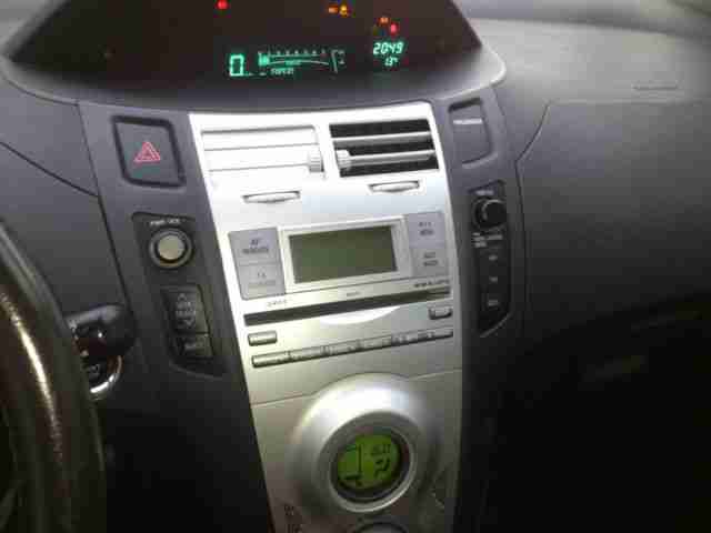 Toyota Yaris 1.3 VVT-i Multi Mode Executive