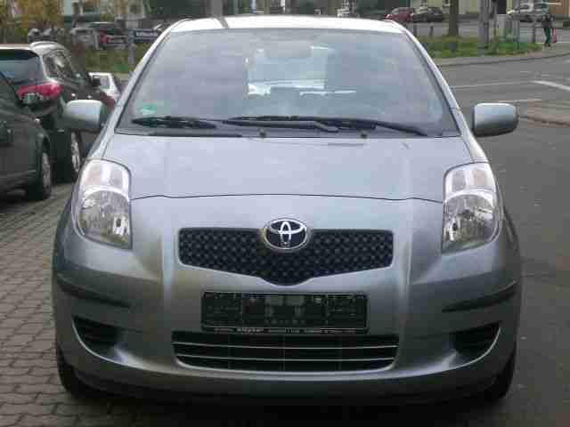 Toyota Yaris 1.3 VVT-i Multi Mode Sol*1.Hand/Automatik*