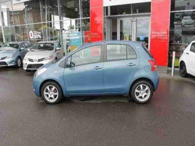 Toyota Yaris 1.3 VVT-i Sol