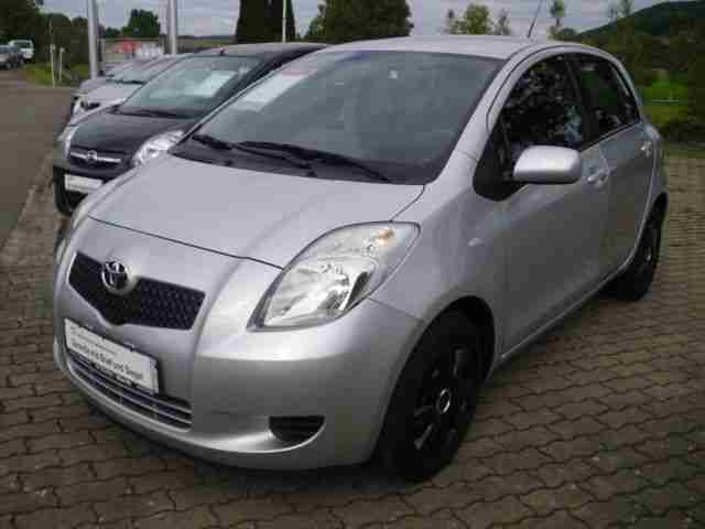 Yaris 1.3 VVT i Sol